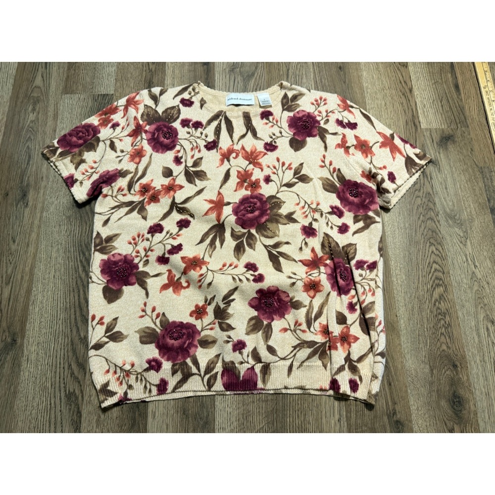 Alfred Dunner Sweater Womens Size Small Tan Knit Short Sleeve Floral Beaded